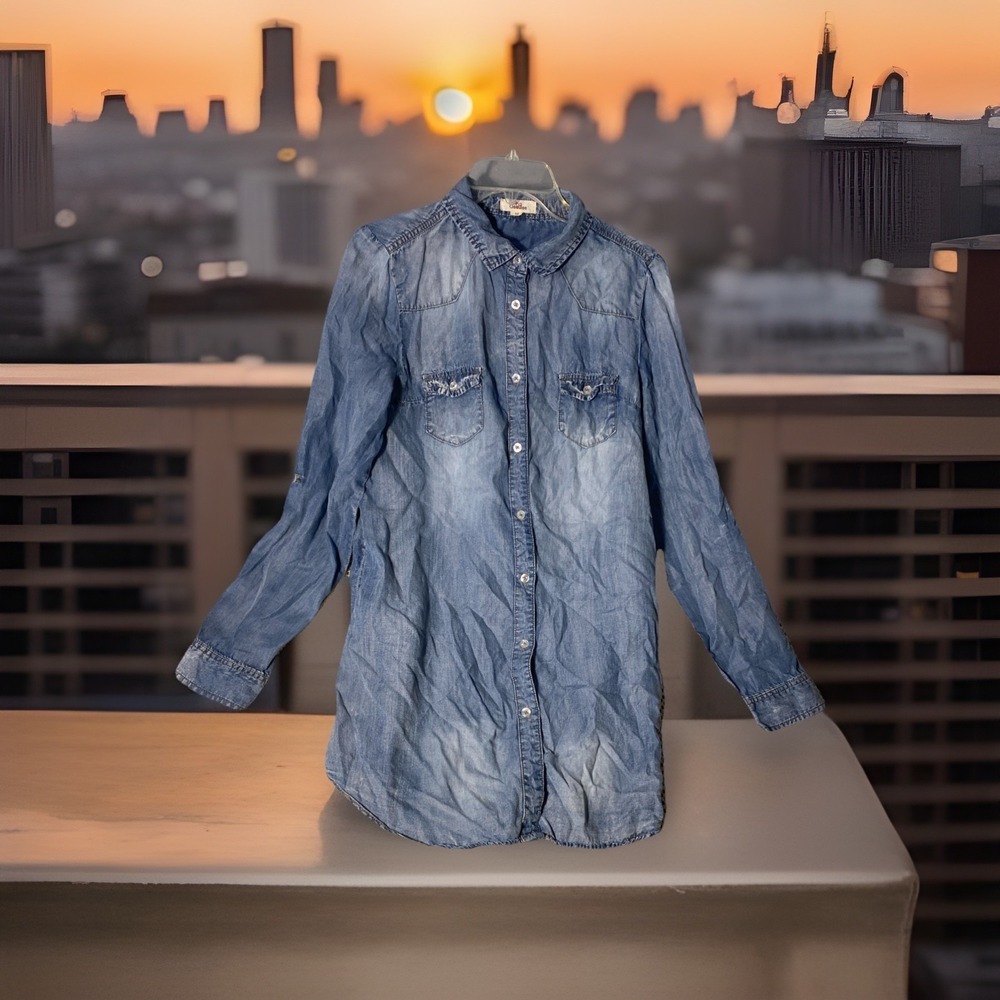 GeeGee Chambray Denim Shirt Womens Medium